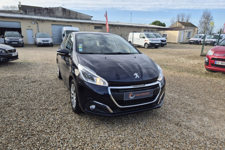 PEUGEOT 208 BUSINESS