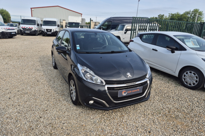 PEUGEOT 208 BUSINESS