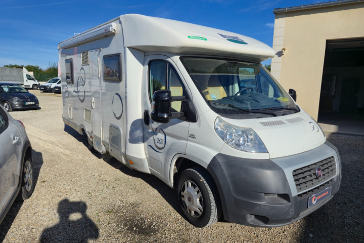 MC LOUIS CAMPING CAR